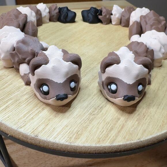 3D Printed Brown and Tan Ferret Figurine, Articulated Fidget Animal - Picture 6 of 7